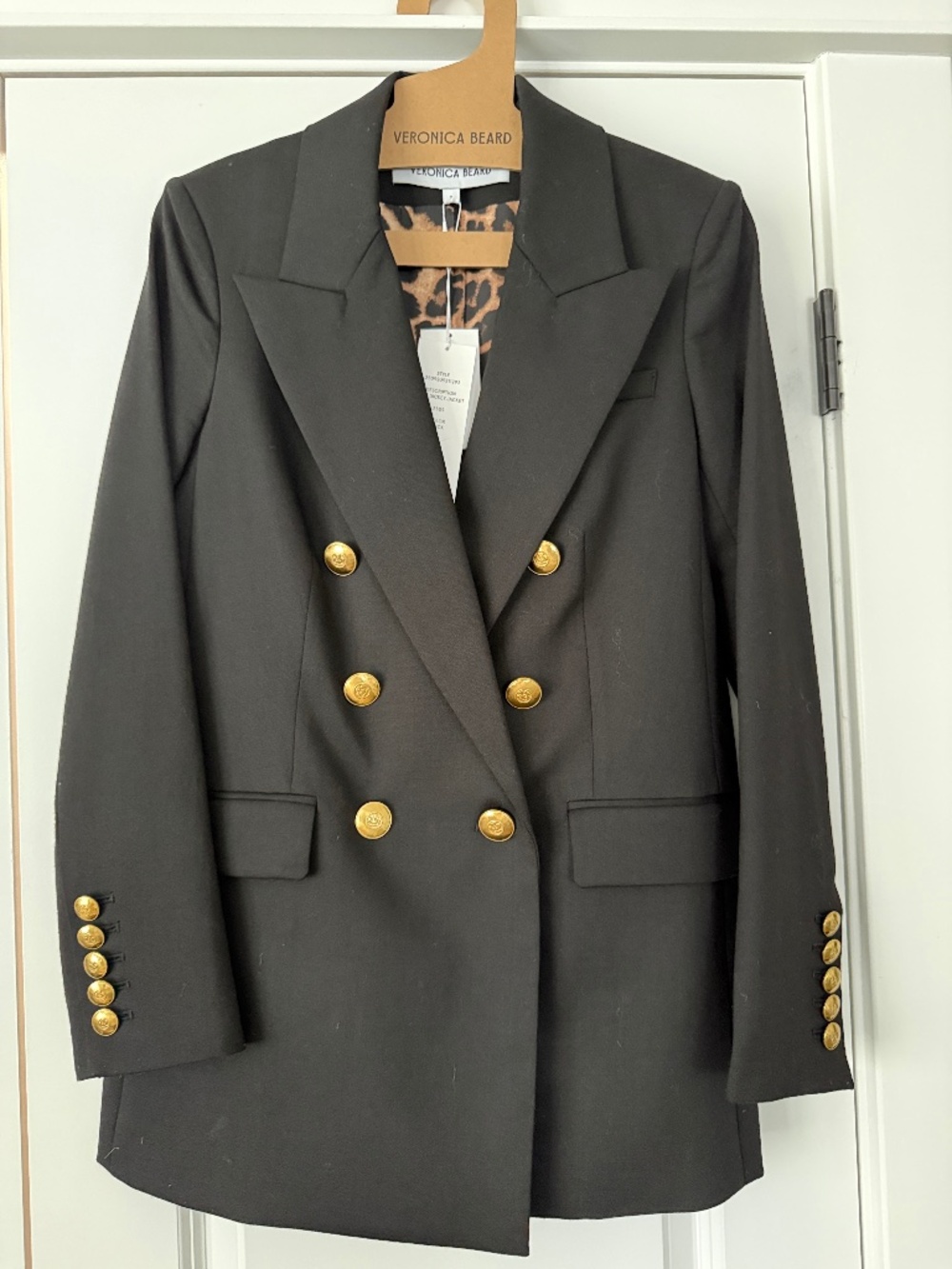 Veronica Beard Rhys Black Dickey Wool Blazer with Gold Buttons Sz 2 NWT $848 - Picture 2 of 11